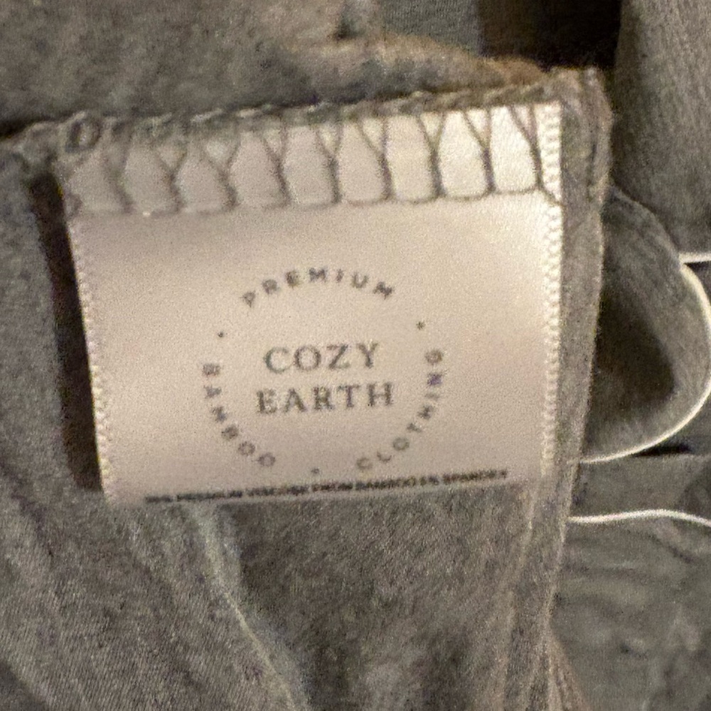 Cozy Earth Bamboo Stretch-Knit Long Sleeve Pajama Set in Gray - Picture 7 of 7